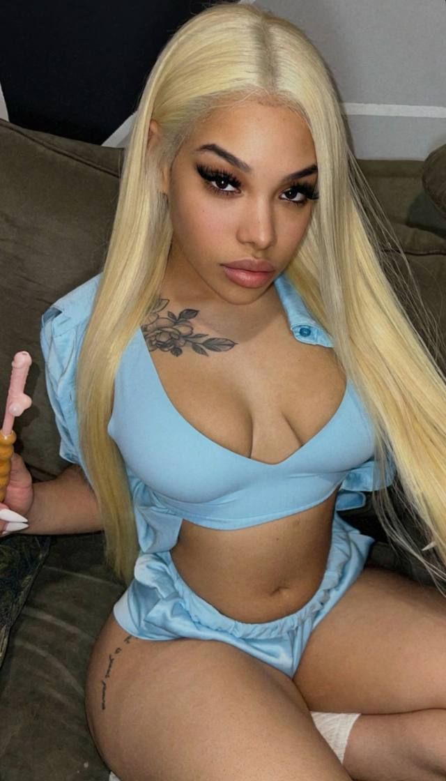 💖💝I’m Latina 🍓you would like to enjoy an unforgettable sexual fantasy. 🌈🍉write me daddy🍑🔥 - Image 2